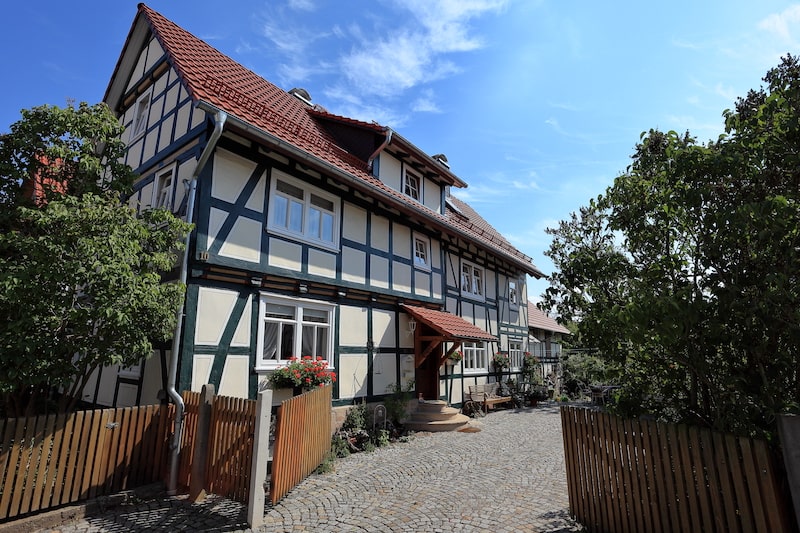 Häuser zur miete SO24 Immobilien