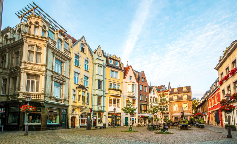 Blick auf den Platz am Spitzgässchen in Aachen